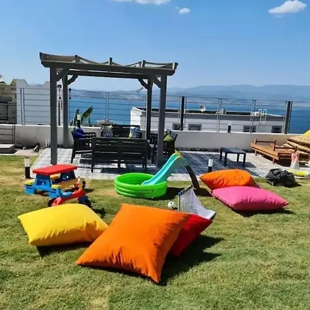 2 Person, With Shared Pool - Awz 253, 2 Apartment
